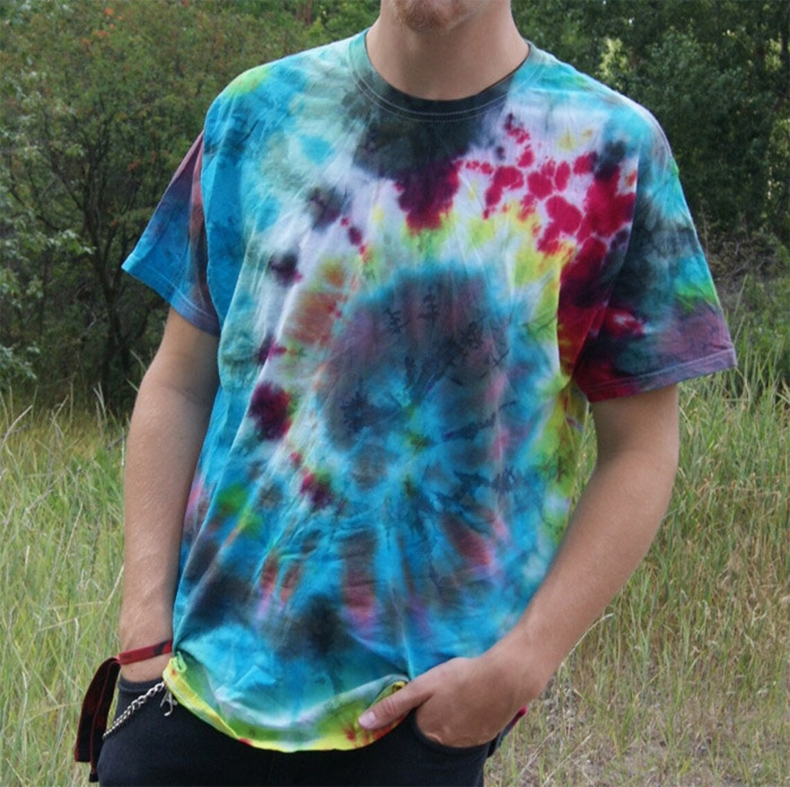 how to swirl a tie dye shirt