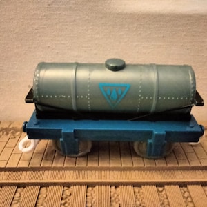 Thomas Train Trackmaster Motorized Railway Replacement Car,  Water Tanker
