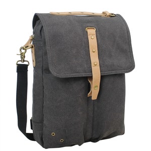 Vagarant Traveler 13 in. Tall Casual Messenger Shoulder Bag C56 - Engrave