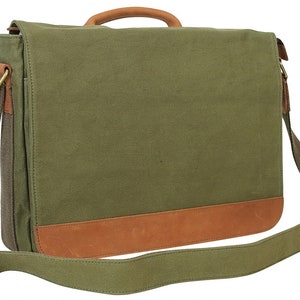 Vagarant Traveler 16.5&quot; Casual Canvas Laptop Messenger Bag with 14.5 in. Laptop Compartment CM56 - Engrave