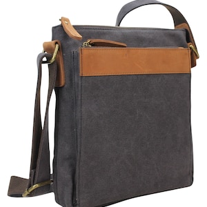 Vagarant Traveler Vintage Cotton Canvas Shoulder Bag CS10 - Engrave
