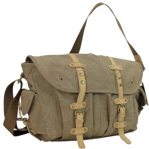 Vagarant Traveler 17" Large Casual Messenger Shoulder Bag C55 - Engrave