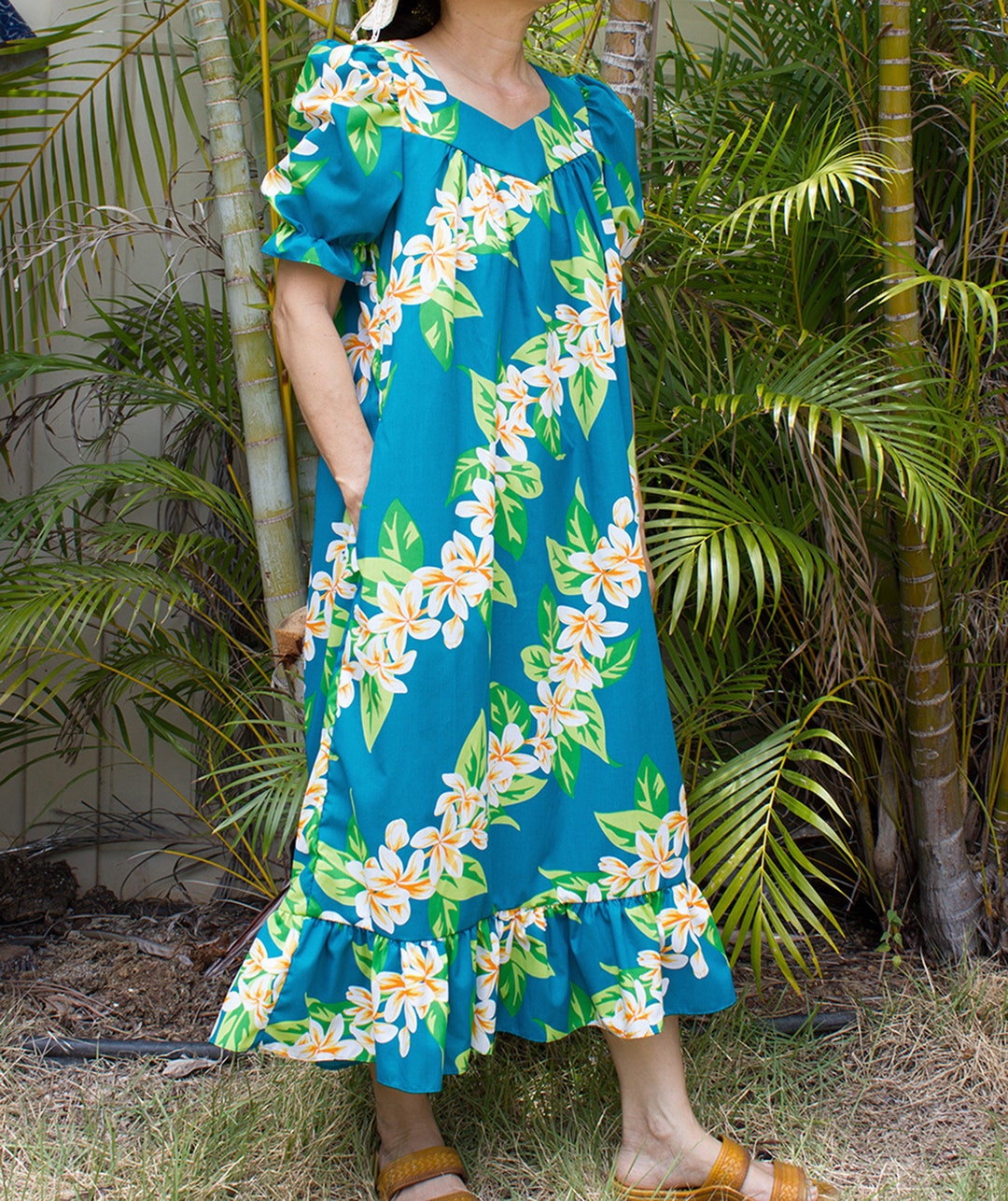 Hawaiian Muumuu Dresses for Women Made in Hawaii Muumuus Colorful Hawaiian Muumuu Dresses for Women Made in Hawaii Muumuus Colorful