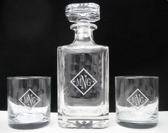 Engraved Decanter Set, Fathers Day Gift, Monogrammed Bar Set, Decanter and Glasses, Personalized Groomsman Gift, Father of the Bride, Groom