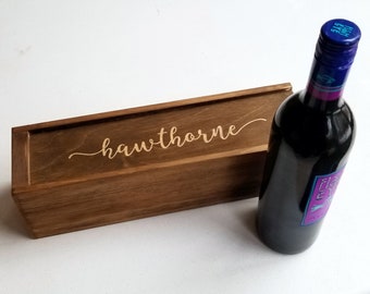 Personalized Engraved Wine Box with Sliding Lid, Name or Custom Text, Wine Box Wedding Ceremony, Hostess Gift, Housewarming, Real Estate