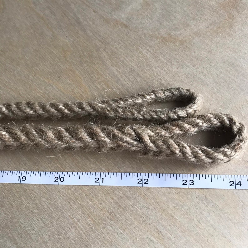 Hand Woven Balearic Sling made from Jute Twine. image 2