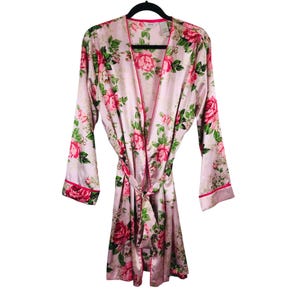 Vtg Adonna Women&#39;s Floral Satin Robe Sz Medium Belted Pink Roses Long Sleeves