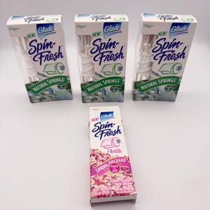 新品未使用のグレード スピンフレッシュ ナチュラルスプリング ティッシュホルダー 3 個と新品未使用のスプリングオーチャード リフィル 1 個