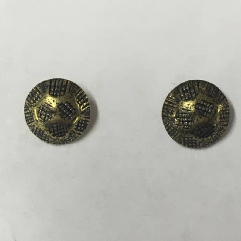 25 HAMMERED NAIL//STUDS//TACKS UPHOLSTERY SUPPLIES