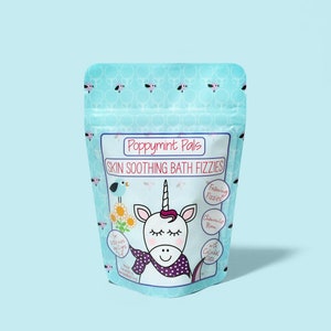 Poppymint Pals Bombe da bagno schiumose alle erbe con unicorno per neonati e bambini, realizzate con ingredienti puliti, sali di Epsom e bicarbonato di sodio per la pelle morbida