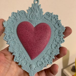 ex voto heart image 2