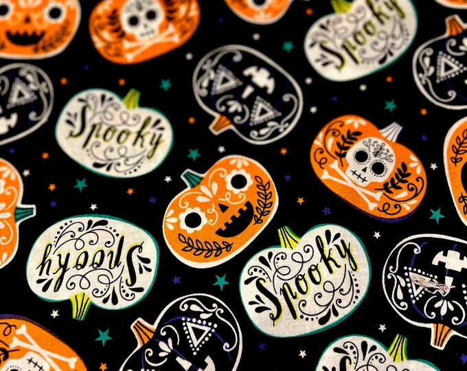 HAL - Sugar Skull Pumpkins Scrub Cap