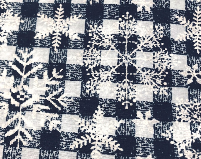 WIN - Snowflakes on Gingham Scrub Cap