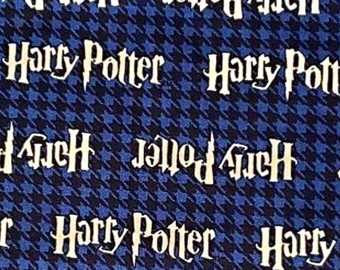 HP - Wizard Logo Houndstooth Scrub Cap