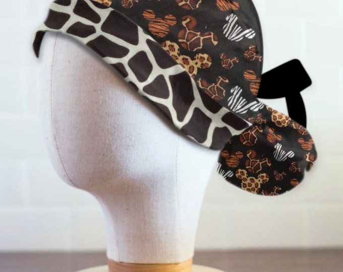 Womens Mickey Safari Ponytail Scrub Cap