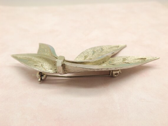 A superb Sphinx abstract leaf design vintage jewe… - image 4