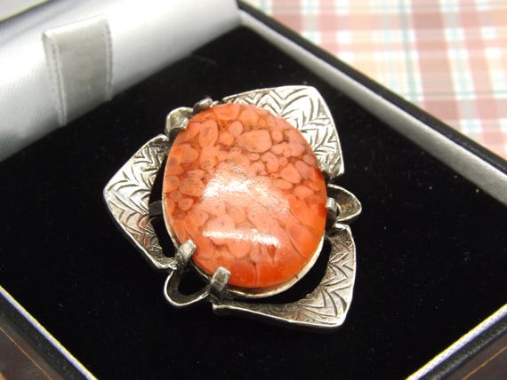 A Miracle triangular shape Scottish / Celtic vint… - image 1