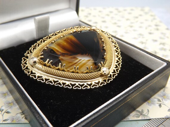 A very fine large stone triangular design vintage… - image 2