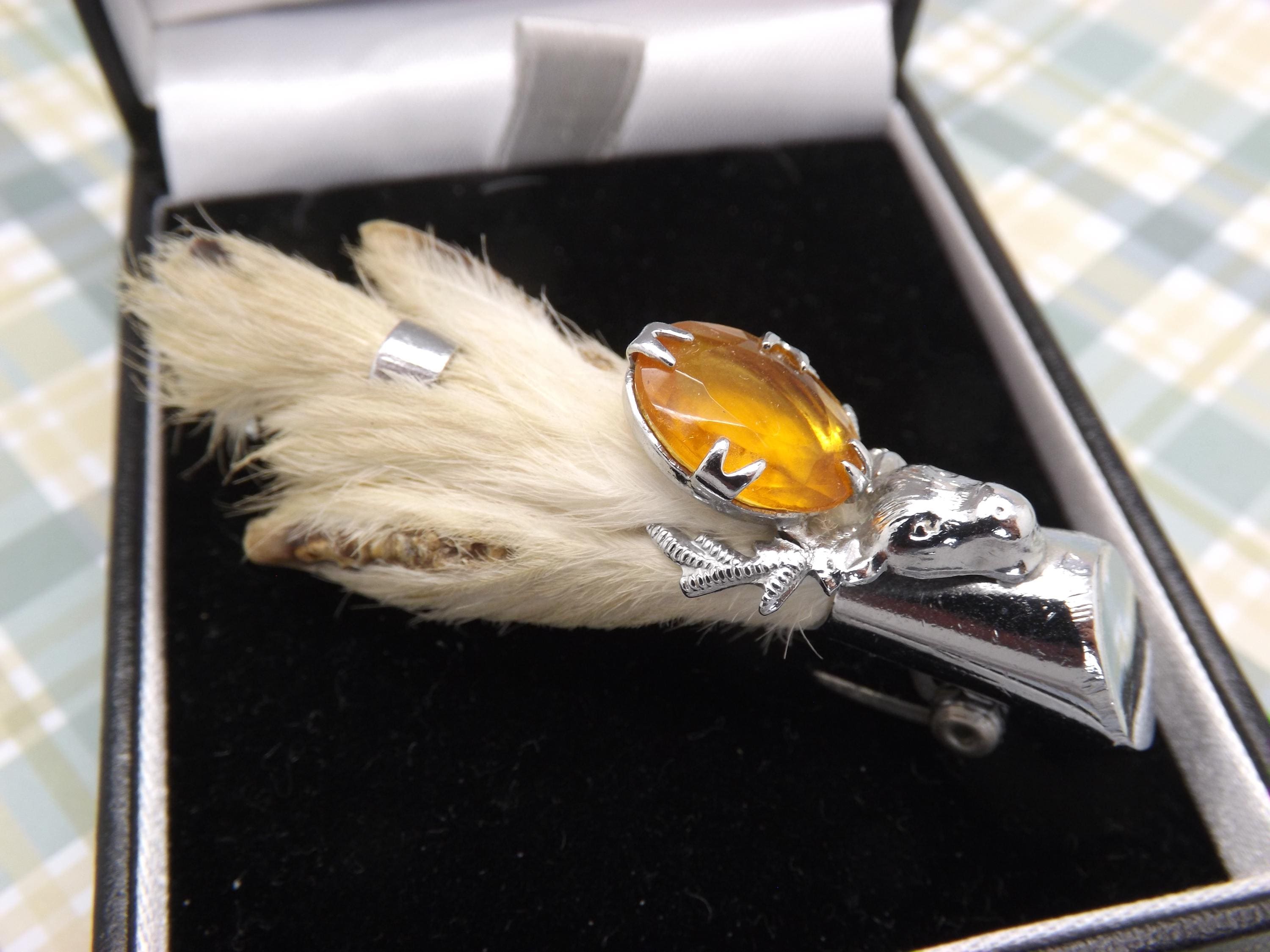 VTG FEATHER PLUME KILT PIN WITH DEER HEAD HALLMARKED ON THE BACK WESTERN NAVAJO‎ Antler Point Red Deer Kilt Pin - Celtic Aer main image 3