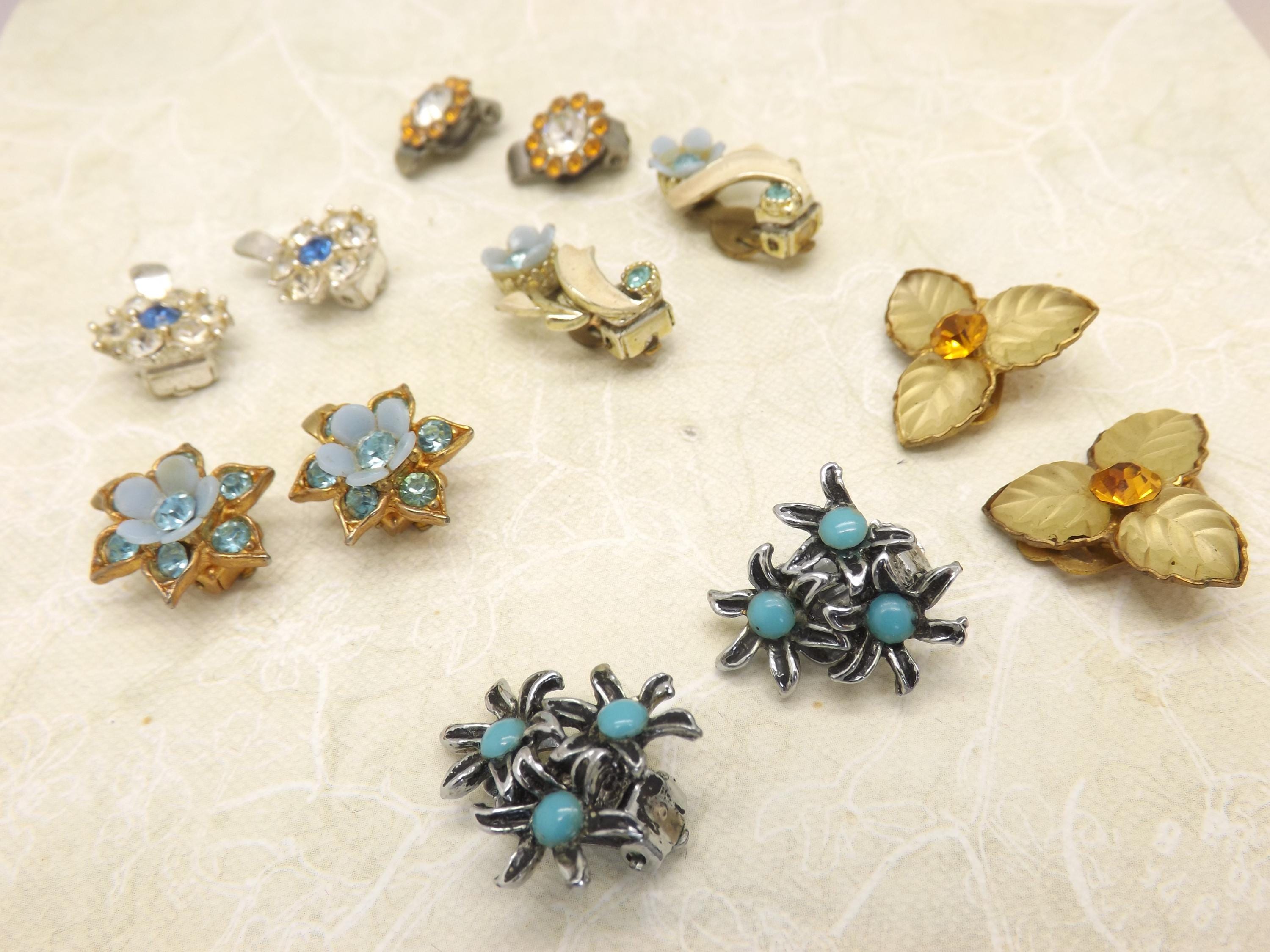 Lot De 6 Paires De Boucles D'oreilles Vintage - 4 à Clip, Occasion En Bon état, Sans Marque