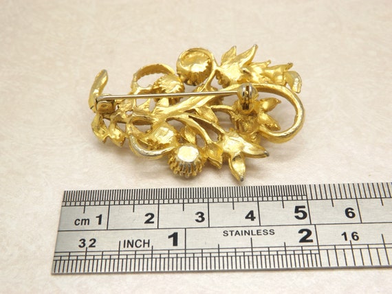 Broche Camé Métal Doré Avec Strass - Superbe, Neuf Sans Emballage