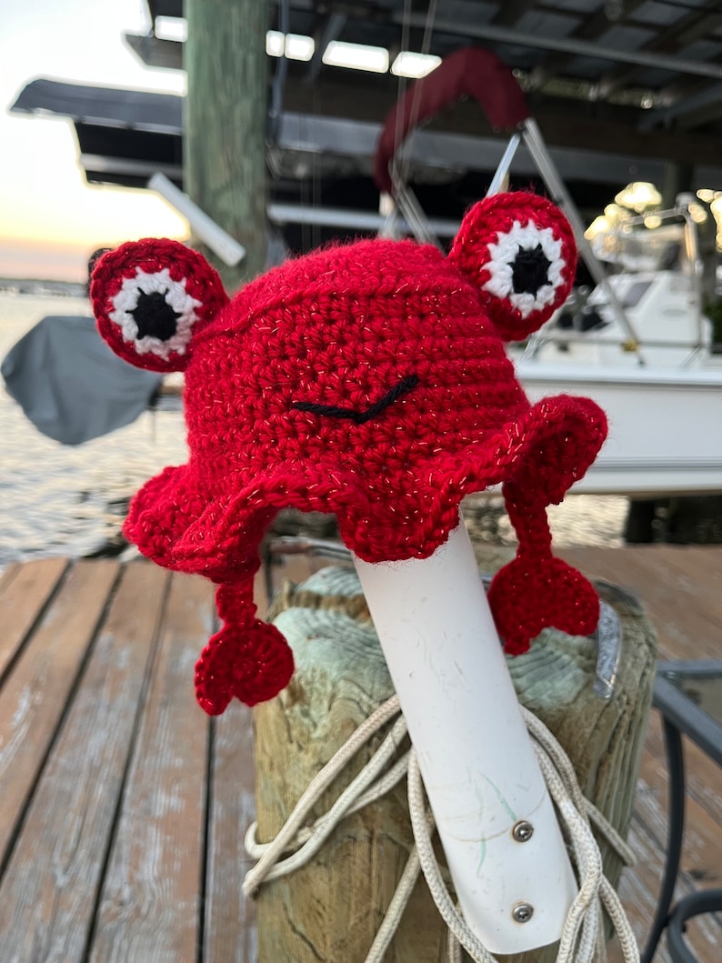 Crochet Handmade Crab Bucket Hat image 1