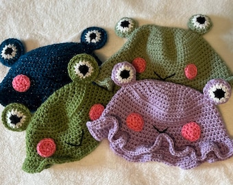 Sombrero de pescador de rana de crochet hecho a mano