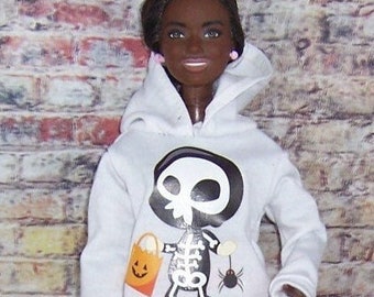 White Skeleton Print Hoodie Set-fits dolls like Barbie