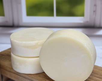 Tea Tree Cold Process Soap. Essential oil soaps. Handmade item. Gifts