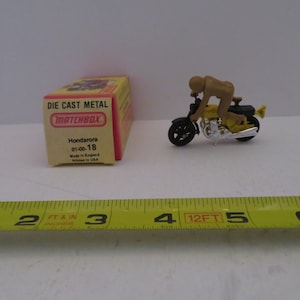 Matchbox #18 Honarora Honda Motorcycle Yellow 1974 w/1982 Box