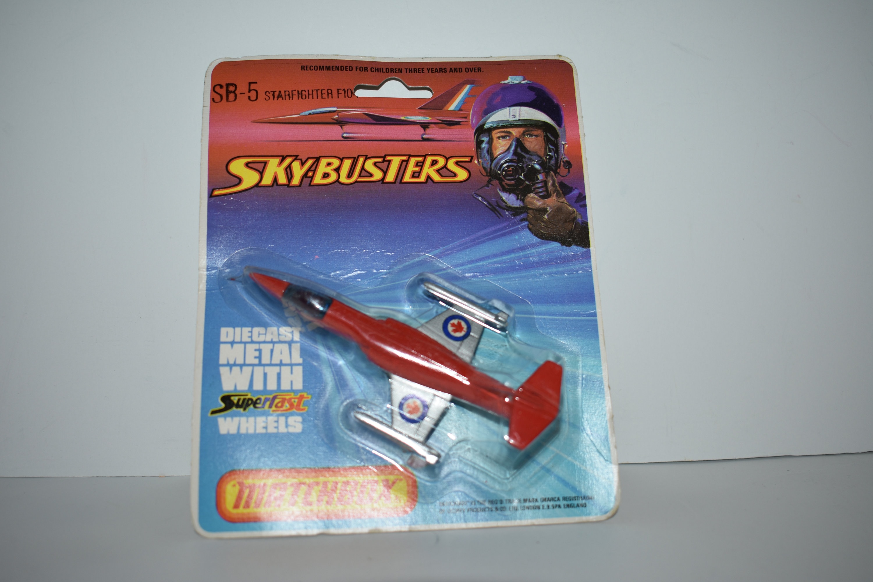 MATCHBOX SKYBUSTERS SERIES VINTAGE 1981 NEW shuttle 