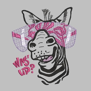 Op de afbeelding: Een zwart-wit zebra met roze en paarse gepatroneerde zonnebrillen. De zebra glimlacht en de tekst "Was' Up?" staat onder de zebra.