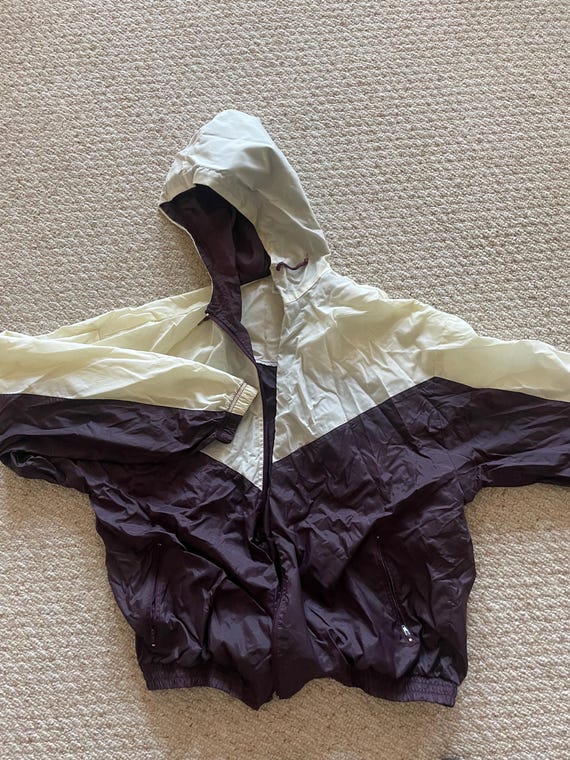 Vintage Eastbay Mens XL Rain Jacket Plum and White