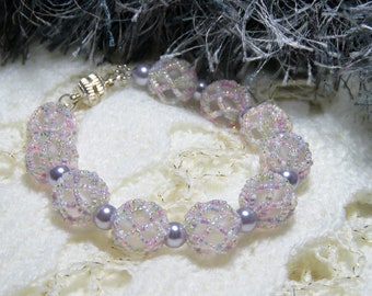 Fairy lights - netted glass beads bracelet