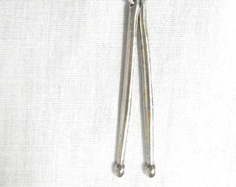 Pewter Drum Sticks Pendant Adjustable Necklace – Musician Time Keeper Metal Jewelry