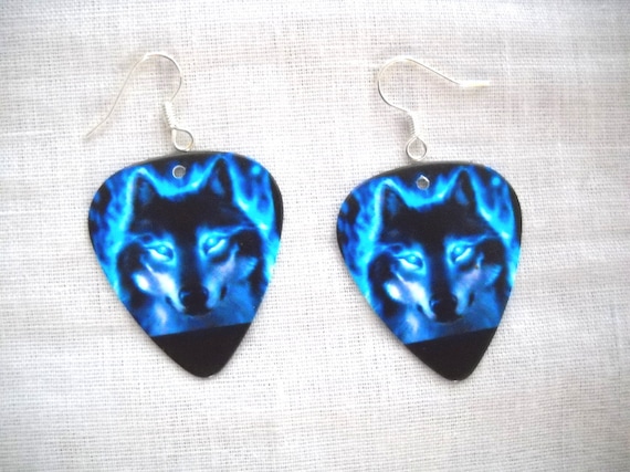 NEW WOLF IN THE WILD WILDLIFE PHOTO PRINTED GUITAR PICK ON CLEAR CZ BELLY RING