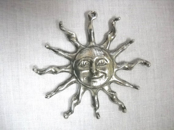 Huge XL CELESTIAL SUN Star With Flaring Twisted Rays of Light Cast Pewter  Outer Space Earth Star Pendant Adjustable Cord Necklace - Etsy