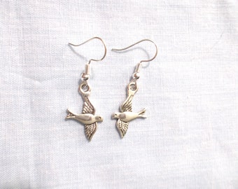 New Open Wing DOVE Bird Charms DETAILED Feathering Dangling Pair of Silver Alloy Charm Earrings