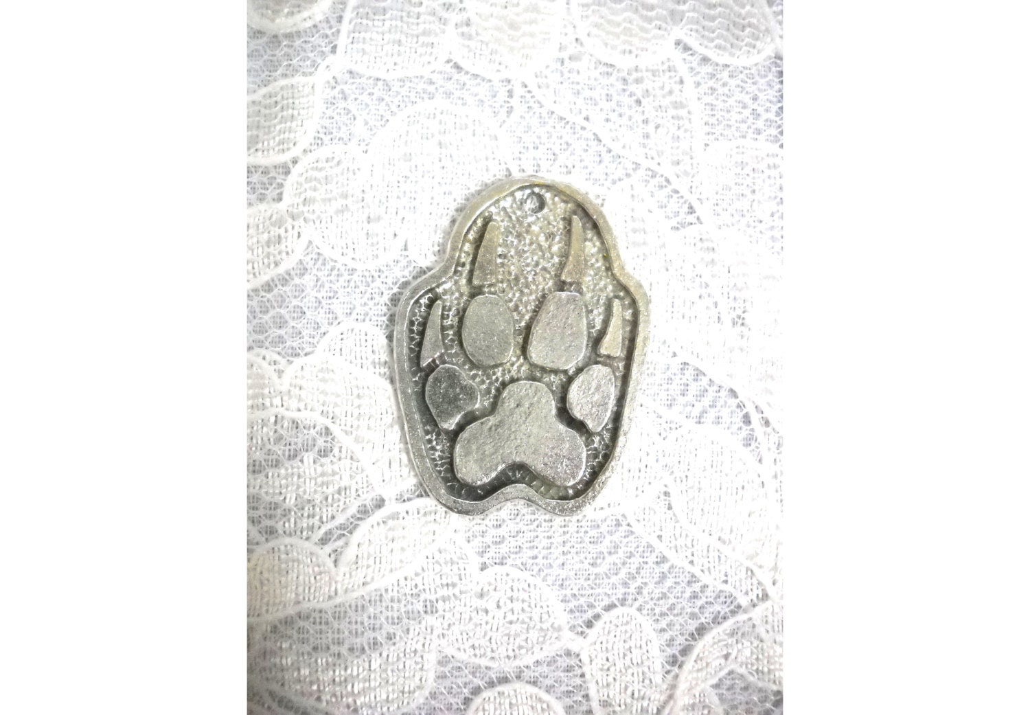 detailed-wolf-paw-print-track-wolf-claw-wildlife-mountain-etsy