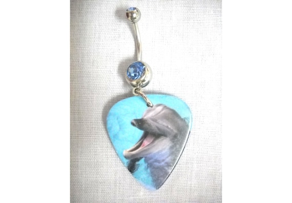 NEW WOLF IN THE WILD WILDLIFE PHOTO PRINTED GUITAR PICK ON CLEAR CZ BELLY RING