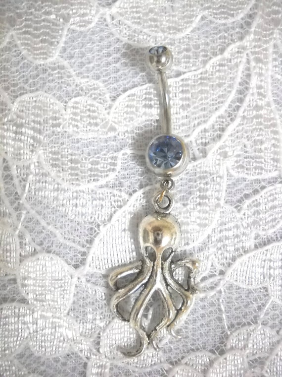 Fun Ocean Creature OCTOPUS Deep Sea Cast Alloy Silver Charm on