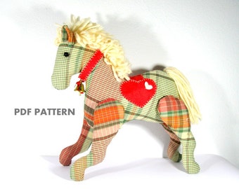 Little Horse pattern -  Christmas Horse's -  Christmas ornament - rag horse - felt puppets - Home decor