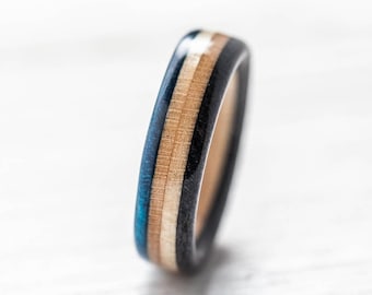 Skateboard Ring Recycled - Wooden Ring - Wedding Ring - Recycled Ring - Gift - BoardThing - Waterproof - Black - Minimal - Classic