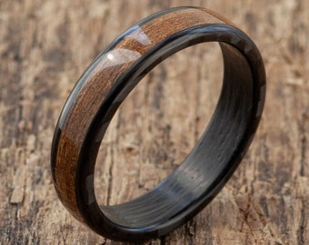 Carbon Ring - Brown Skateboard Wood - Black - Anniversary Gift - Wedding Band - Unique - Boyfriend Gift - Men Ring - Dark Ring