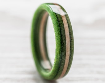 Green Wooden Ring - Bentwood Ring - Skateboard Ring - Gift - BoardThing -  Waterproof - Recycled Skateboards - Wedding ring - Eco - Nature