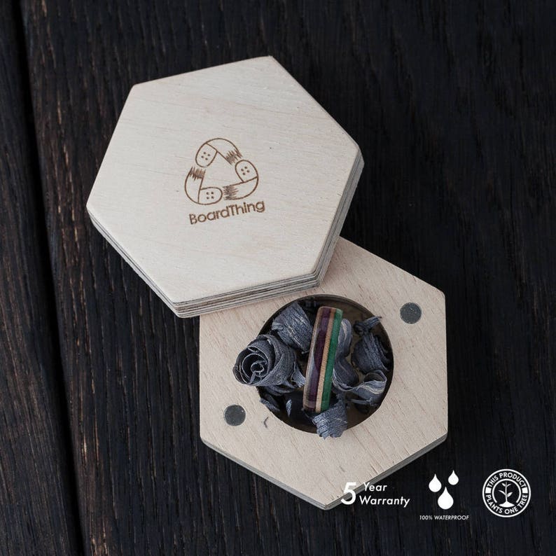 Wooden silver Ring - Skateboard Ring - Waterproof - Recycled Skateboards Ring - Wedding band - Upcycled Jewelry - Gift - BoardThing - Wood image 6