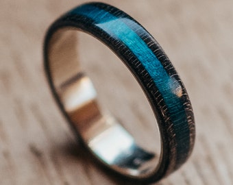 Blue Ring, Wooden Ring, Wedding ring, Recycled skateboard ring, Wooden Jewelry, Ocean Ring, Surf Ring, Love Ocean, Zero Waste Idea,