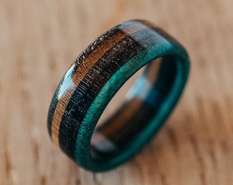 Bague en bois de planches à roulettes recyclées, Alliance imperméable, Idée cadeau pour les amoureux de la mer, Planche à roulettes, Surprise de surf, Éco