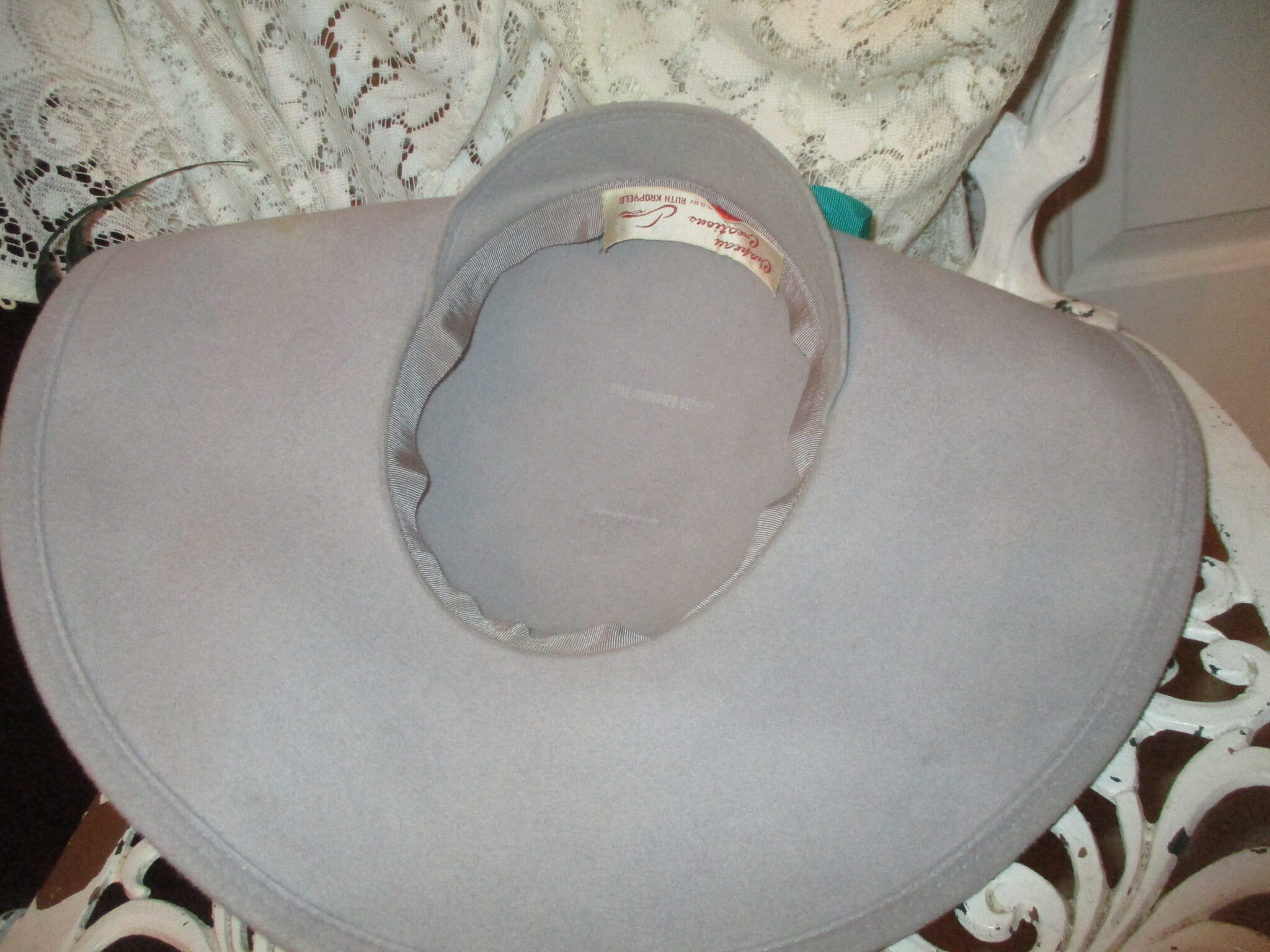 Chapeau Creations by Ruth Kropveld, Vintage Women\'s Green Hat Ruth Kropveld Chapeau Creations Tan Color Straw Hat W  main image 2