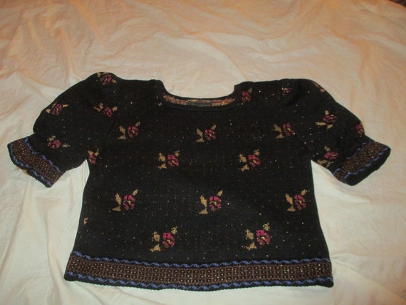 Cullinane  short puffy sleeve sweater - image 9